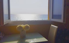 Coqueto Apartamento Con Vistas Al Mar